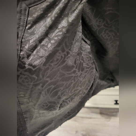 Nanette Lepore blazer - Picture 4 of 5